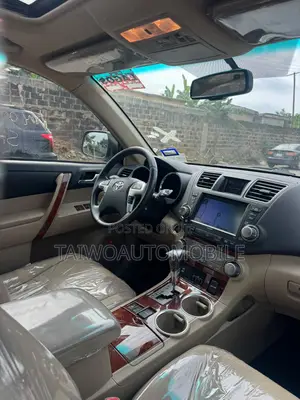 Toyota Highlander 2012 White
