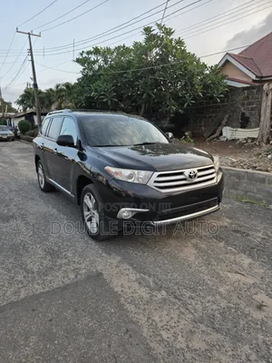 Toyota Highlander Limited 2012 Black