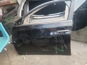 Front Driver Door Toyota Avalon 2014 -2018 Tokunbo