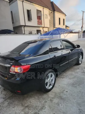 Toyota Corolla 2011 Black