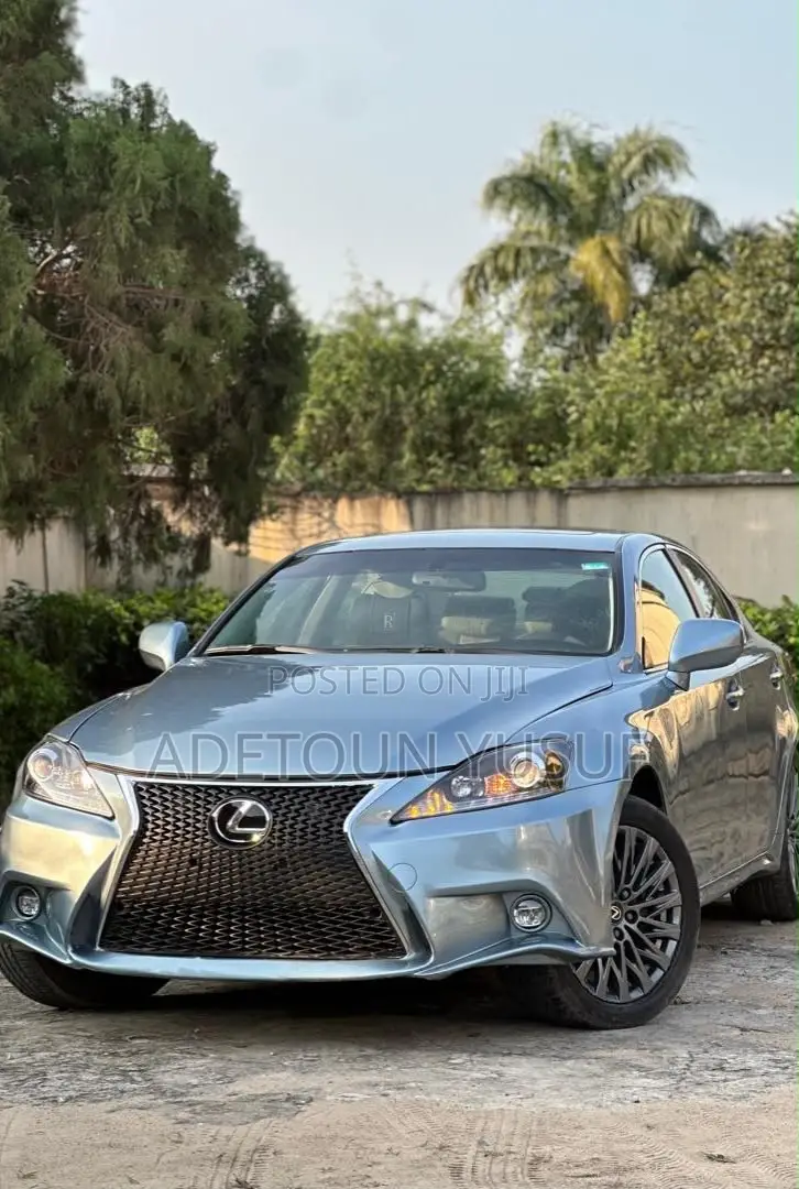 Lexus IS 250 2008 Blue