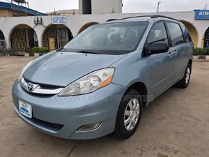 Toyota Sienna 2006 Gray