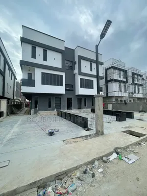 3bdrm Duplex in Lekk Phase 1 for sale