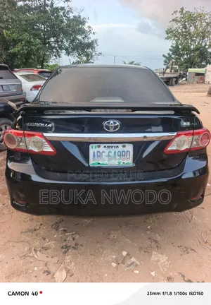 Toyota Corolla 2013 Black