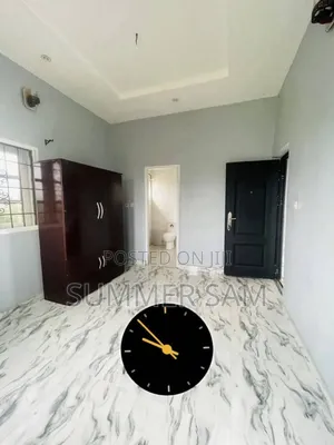 1bdrm Apartment in Main Shelter Afrique for rent