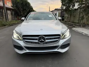 Mercedes-Benz C300 Luxury 4Matic Sedan AWD (2.0L 4cyl 7A) 2016 Silver