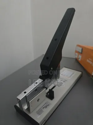 Heavy Duty Stapler
