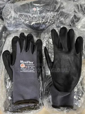 Maxiflex Hand Glove (Ultimate)