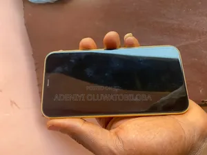 Apple iPhone 11 128 GB Gold