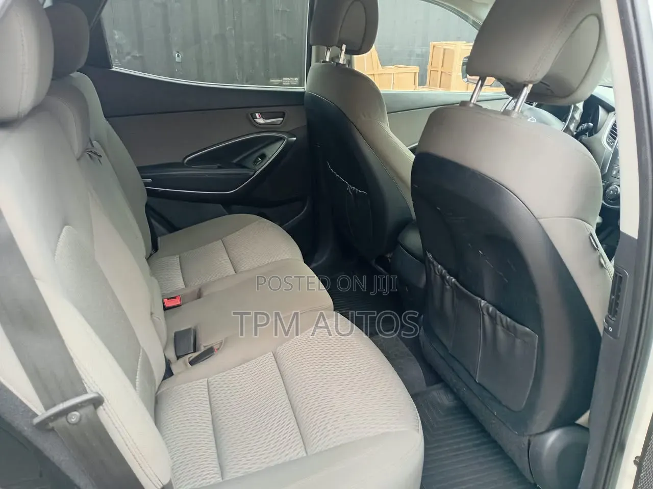Hyundai Santa Fe 2017 White