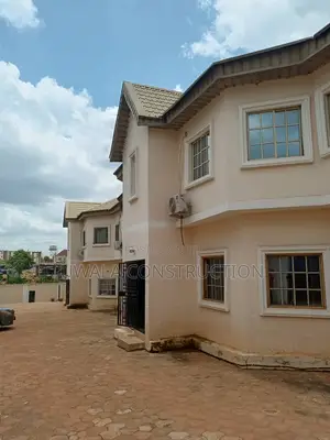 2bdrm Duplex in Gaduwa for rent