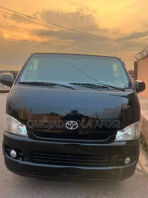 Toyota HiAce 2012 Grey