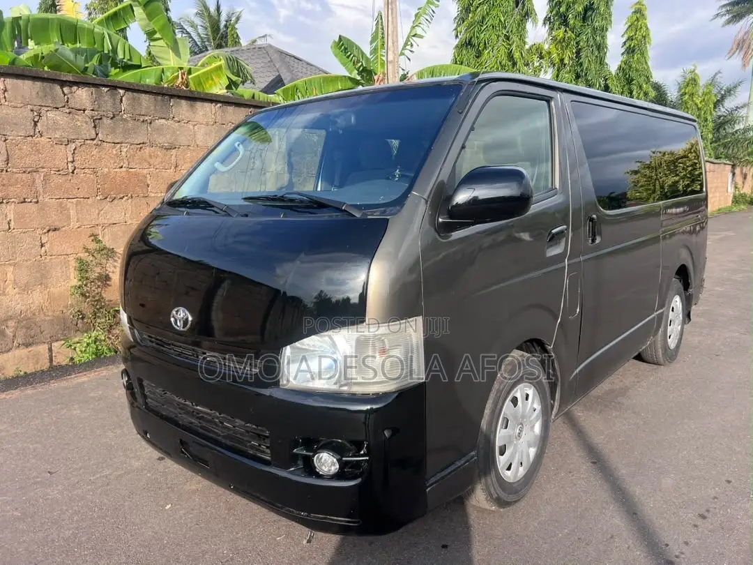 Toyota HiAce 2012 Grey