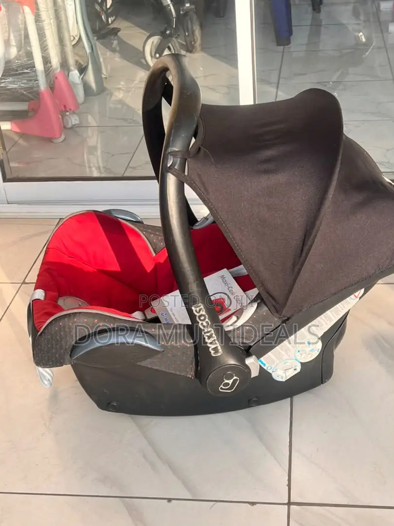 Foreign Neatly Used Infant Carrier Car Seat 0-2yrs