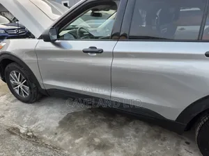 Ford Explorer 2021