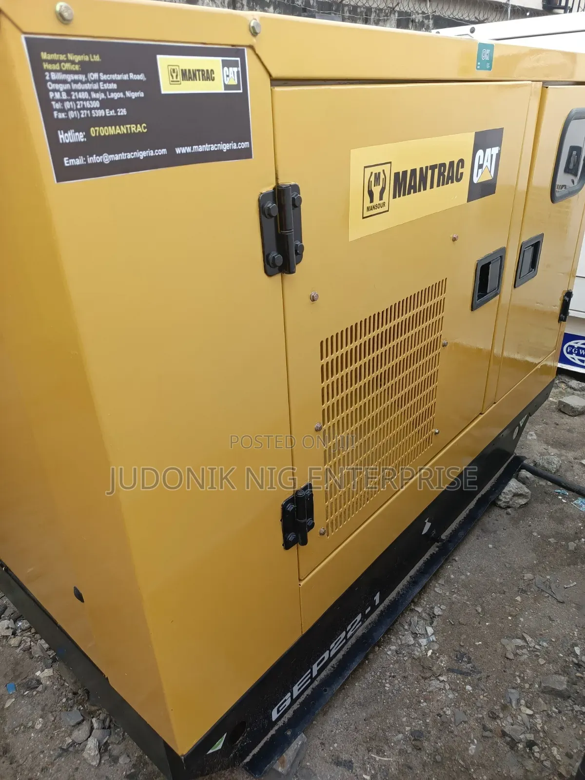 400series Cat 4-Cylinder Generator