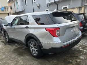 Ford Explorer 2021