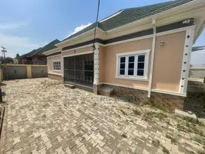 3bdrm Bungalow in Von District for sale