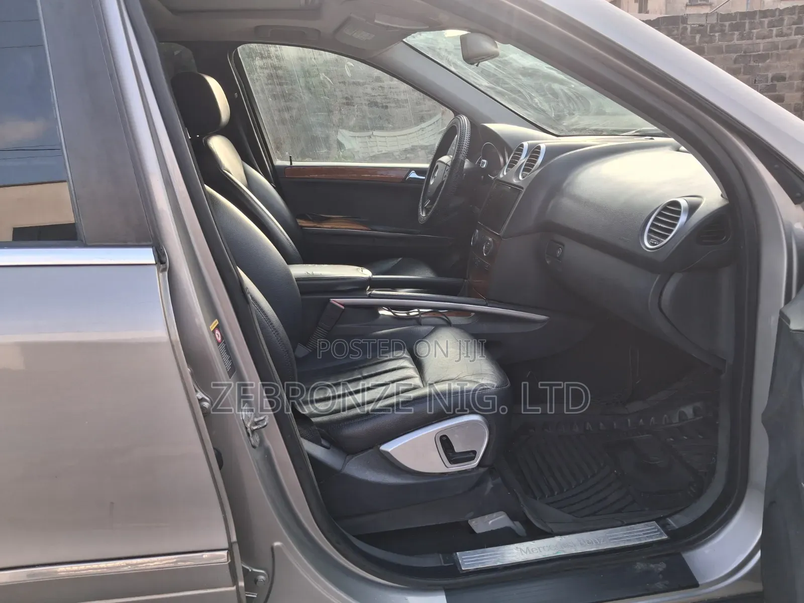 Mercedes-Benz M Class 2006 Gray