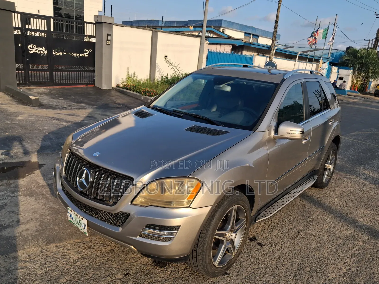 Mercedes-Benz M Class 2006 Gray