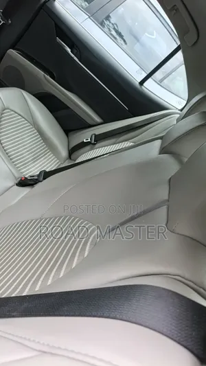 Toyota Camry 2018 Burgundy