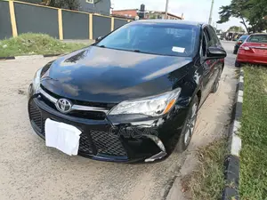 Toyota Camry 2017 Black