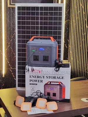 350W Lithium Solar Generator With Solar Panel & 4 Bulbs