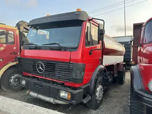 Mercedes Benz Water Tanker