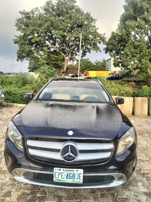 Mercedes-Benz GLA 250 2015 Blue
