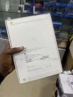 New Apple iPad (2025) 256 GB Black