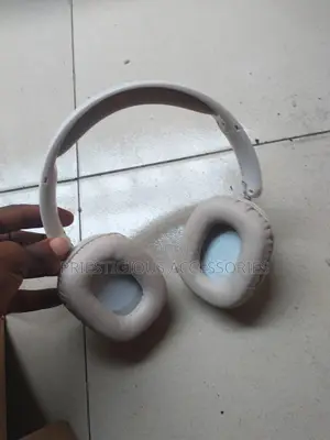 H&s v Headset