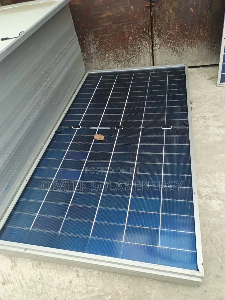 Jinko Solar Panel 650w Available