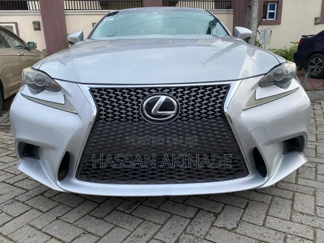 Lexus IS 2014 Silver