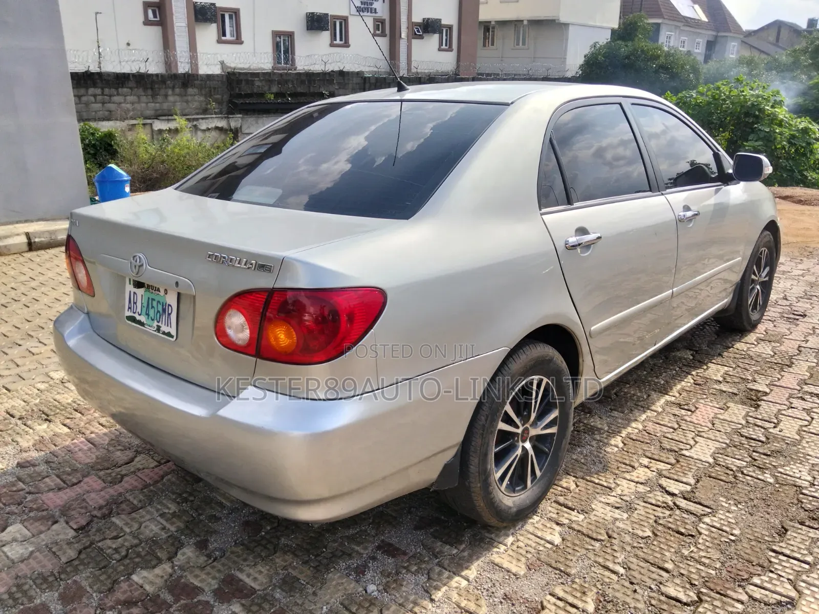 Toyota Corolla 2004 Silver