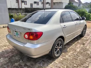 Toyota Corolla 2004 Silver