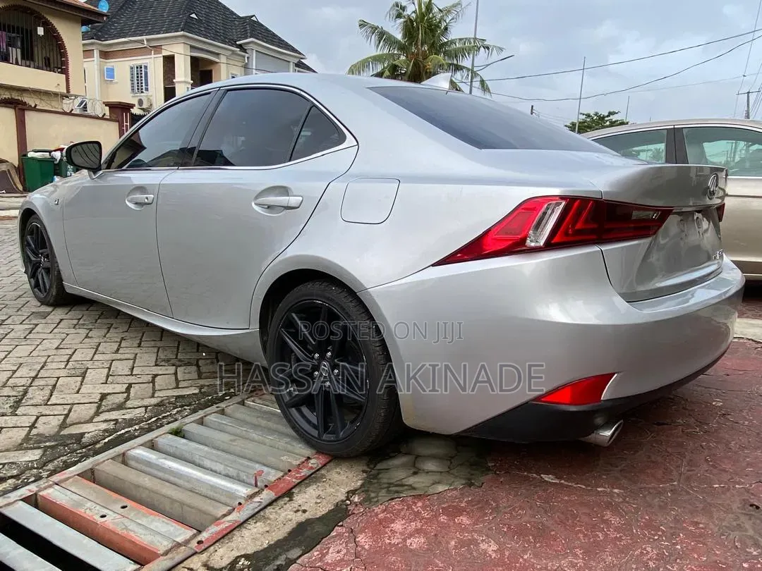 Lexus IS 2014 Silver