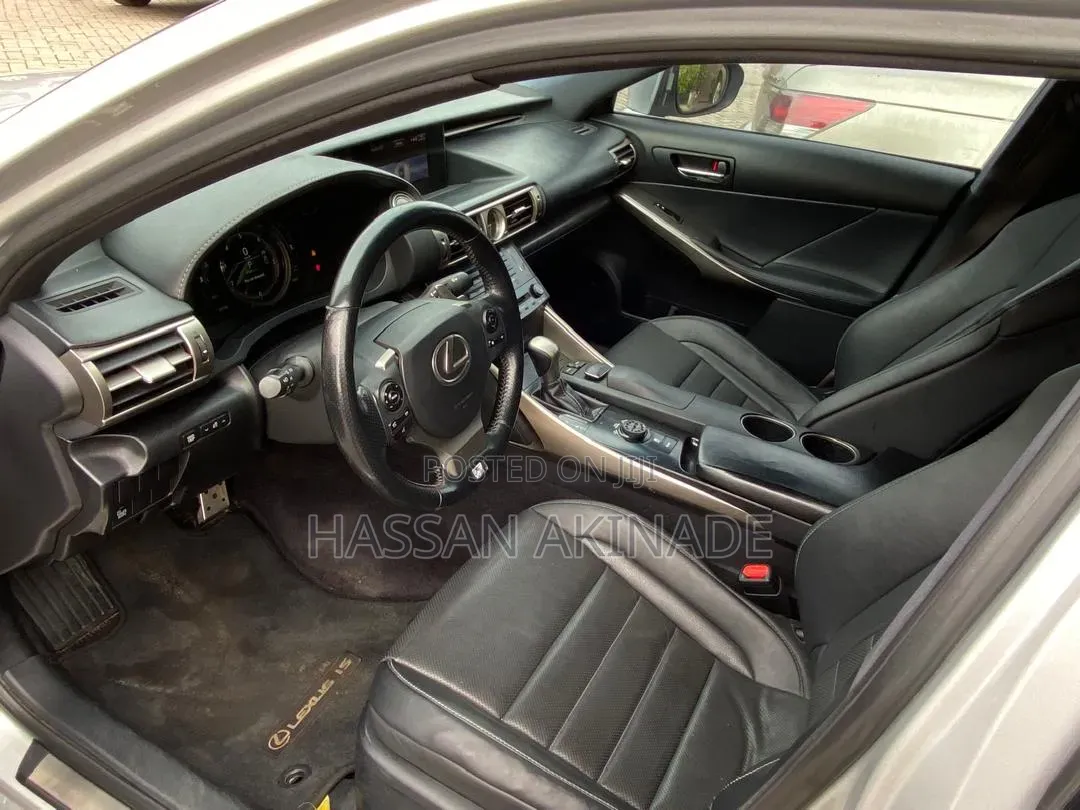 Lexus IS 2014 Silver