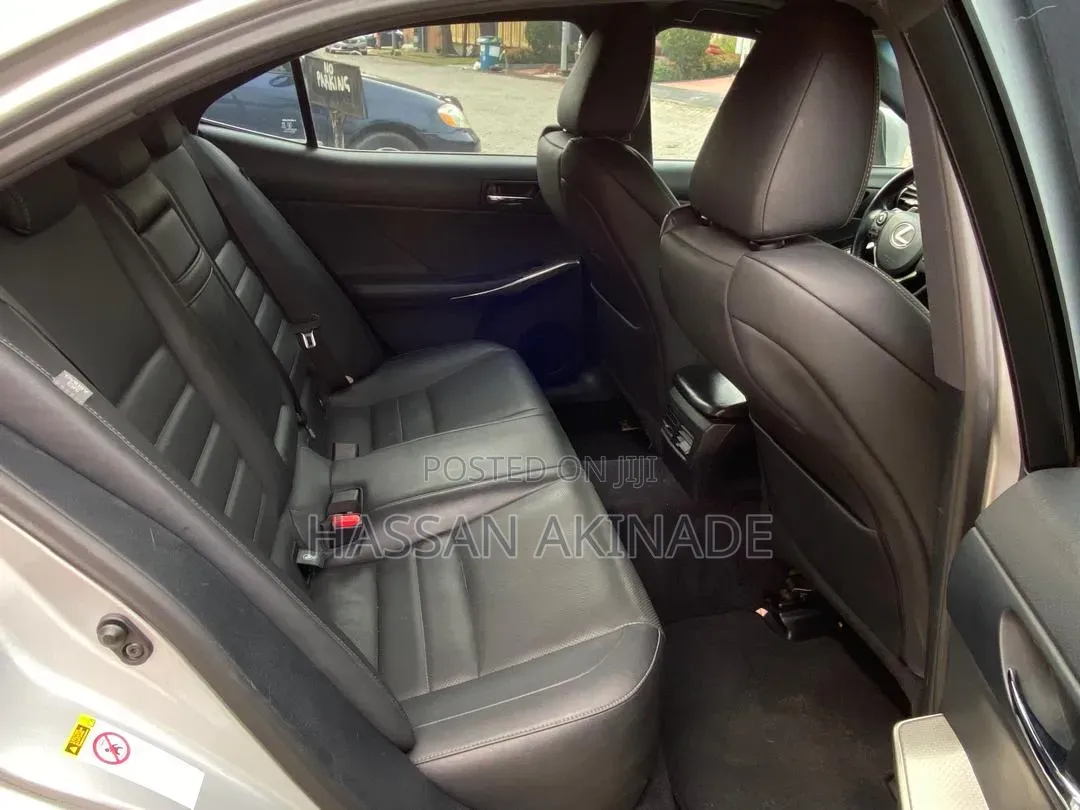 Lexus IS 2014 Silver