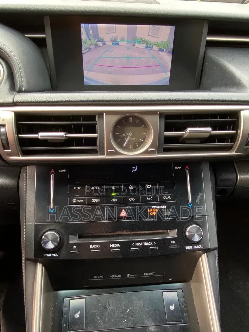 Lexus IS 2014 Silver
