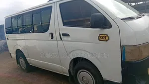 Toyota HiAce 2008 White