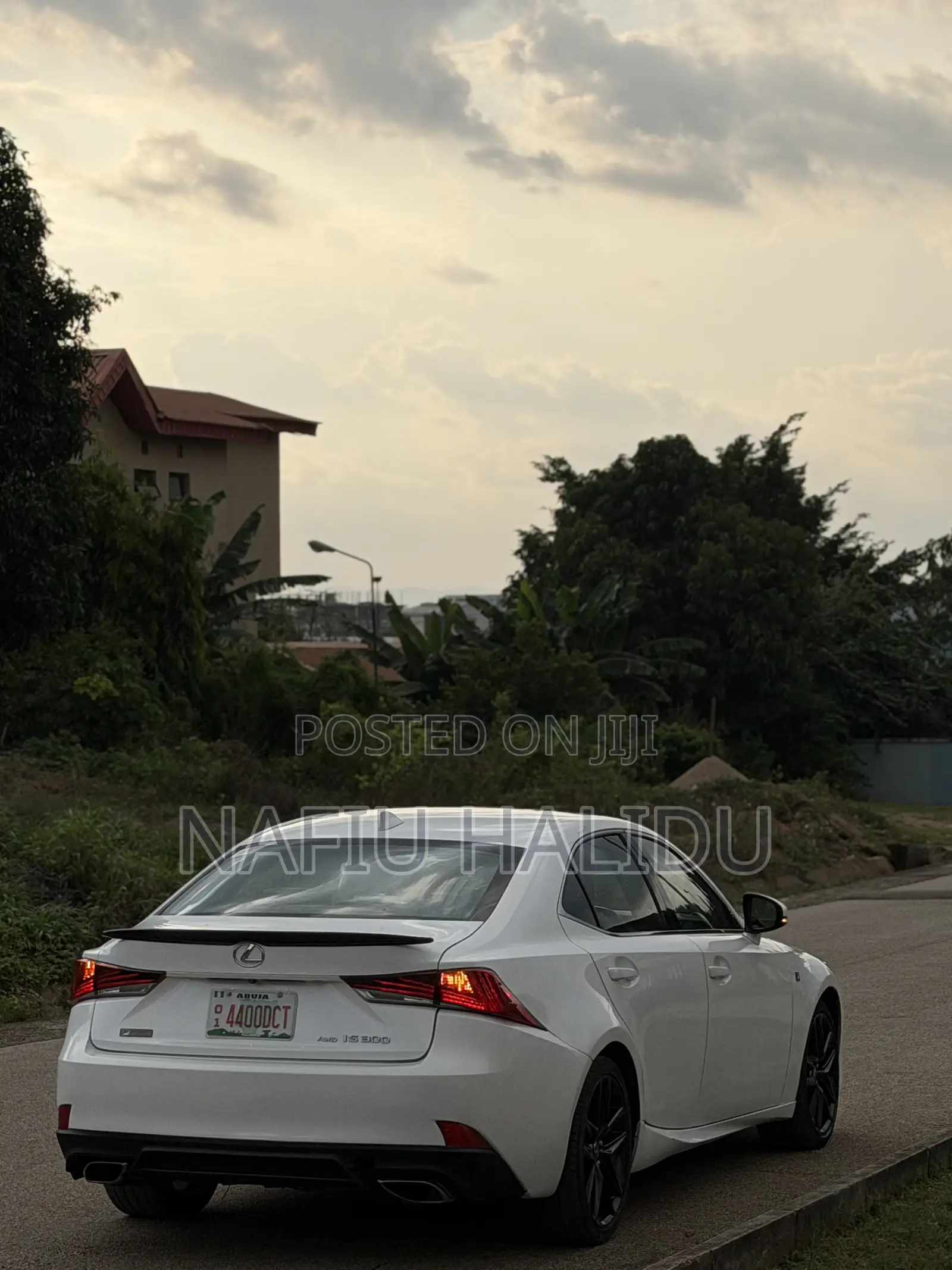 Lexus IS 2017 White