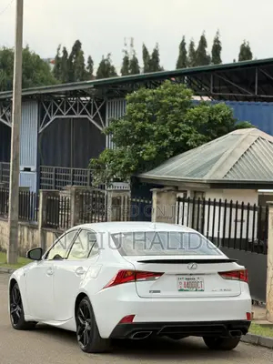 Lexus IS 2017 White