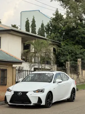 Lexus IS 2017 White