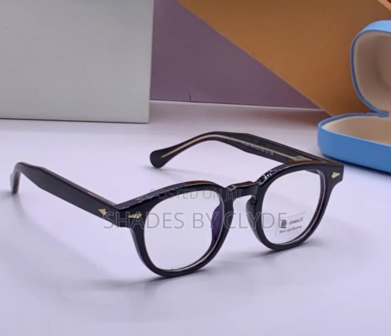 **Chic Round Eyeglass Frames – Trendy & Sophisticated