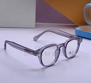 **Chic Round Eyeglass Frames – Trendy & Sophisticated