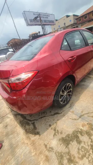 Toyota Corolla 2017 Red