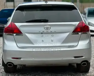 Toyota Venza Limited 4dr Wagon AWD (3.5L 6cyl 6A) 2014 Silver