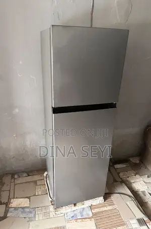 154litres Hisense Fridge in Warri, Delta State.