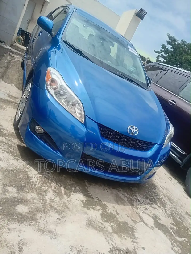 Toyota Matrix 2010 Blue