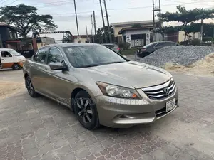 Honda Accord Sedan EX 2010 Gold